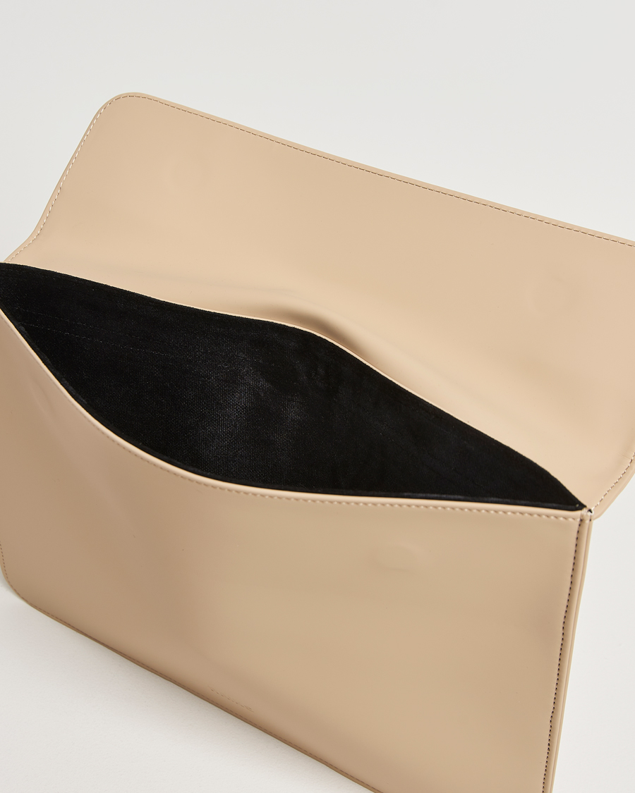 Homme | RAINS Laptop Portfolio 13