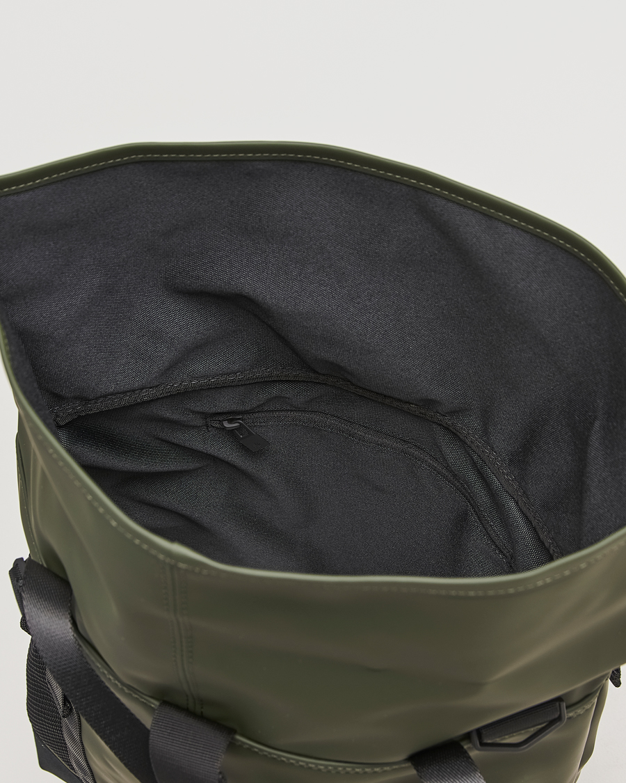 Homme | RAINS Trail Rolltop Tote Bag Green | RAINS | Trail Rolltop Tote Bag Green