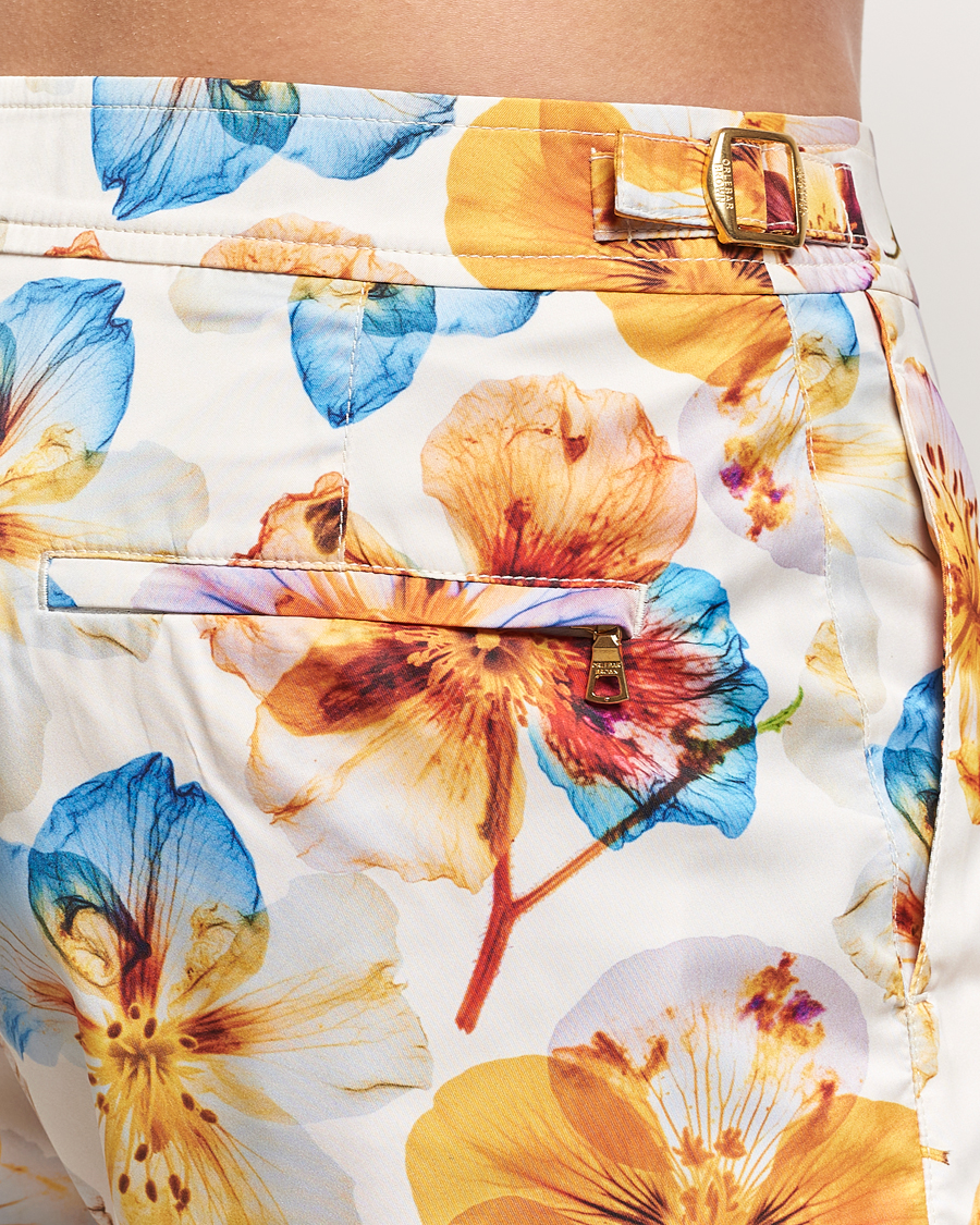Homme | Maillots De Bain | Orlebar Brown | Bulldog Oshibana Printed Swimshorts White Sand
