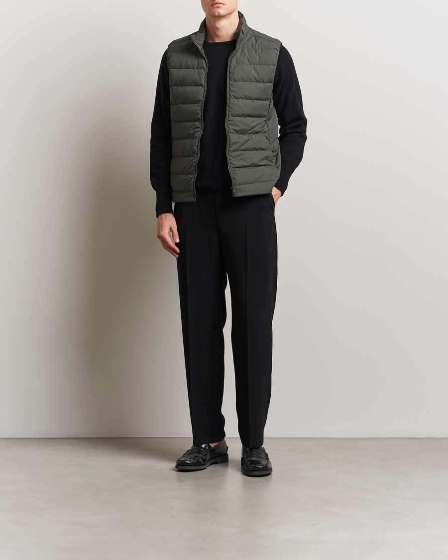 Homme | Manteaux Et Vestes | Scandinavian Edition | Ratio II Lightweight Padded Vest Dark Olive