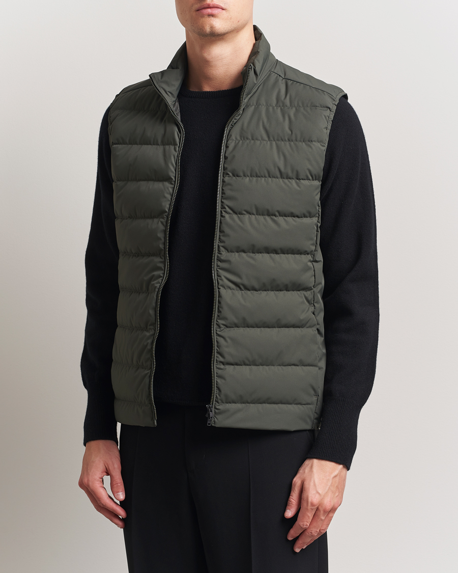 Homme | Manteaux Et Vestes | Scandinavian Edition | Ratio II Lightweight Padded Vest Dark Olive