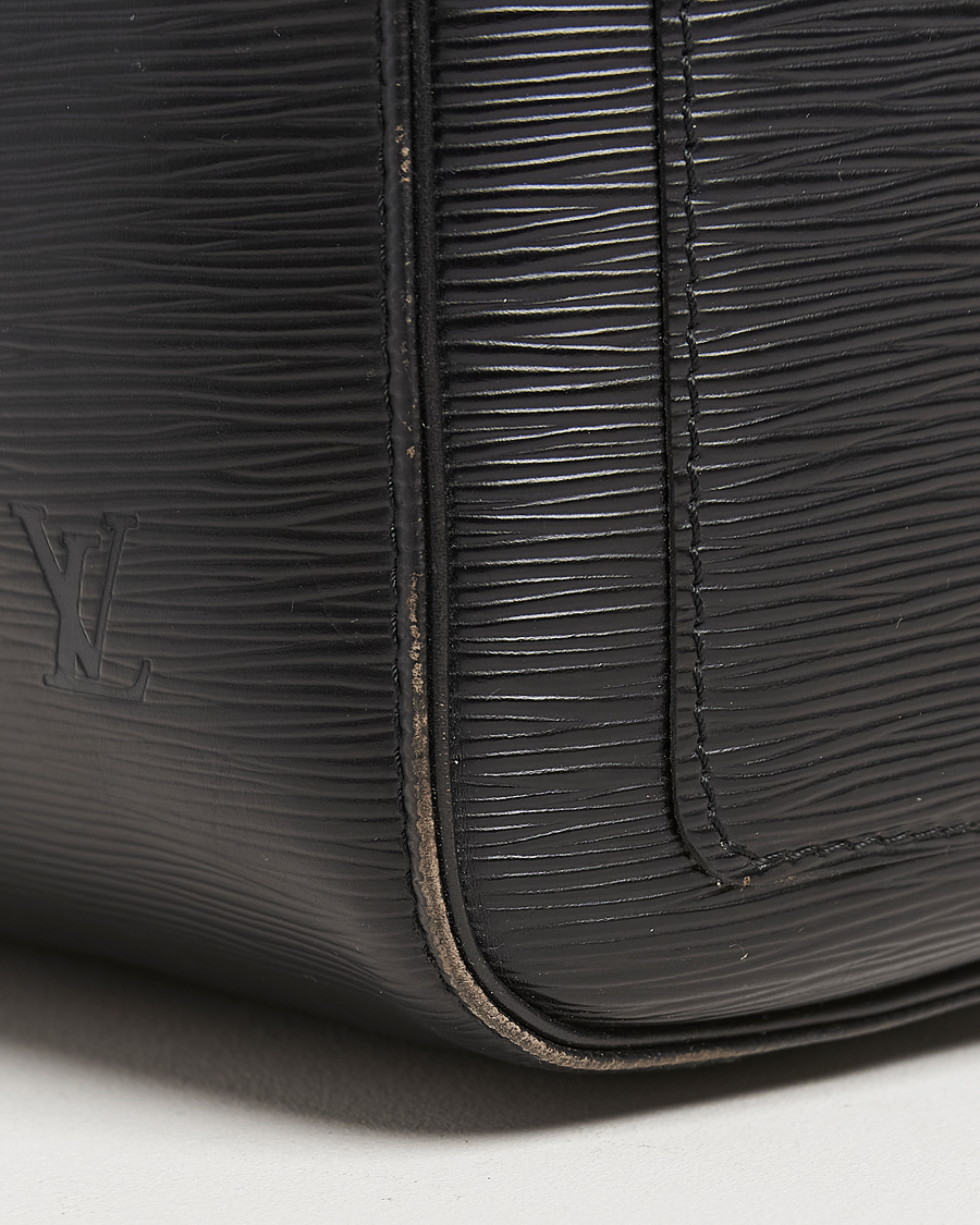 Homme | Louis Vuitton Pre-Owned Keepall 45 Epi Leather Bag Black | Louis Vuitton Pre-Owned | Keepall 45 Epi Leather Bag Black