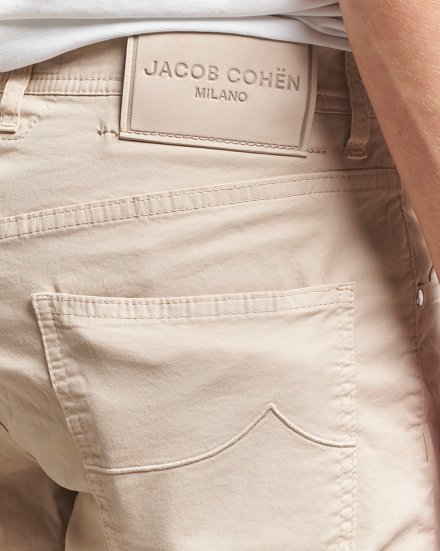 Homme | Shorts | Jacob Cohën | Nicolas Cotton Gabardine Shorts Beige