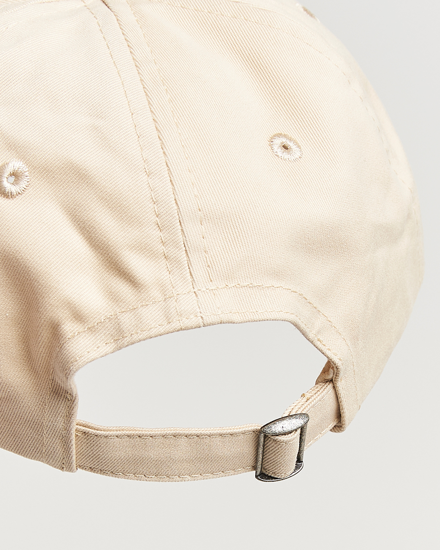 Homme | Drake's Peacock Embroidered Cap Ecru | Drake's | Peacock Embroidered Cap Ecru