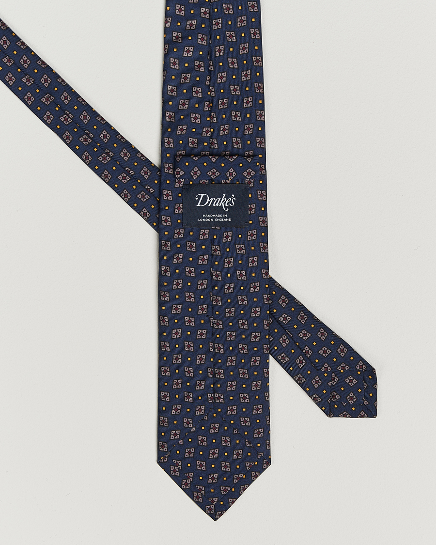 Homme | Drake's Mini Diamond Medallion Silk Twill Tie Navy | Drake's | Mini Diamond Medallion Silk Twill Tie Navy