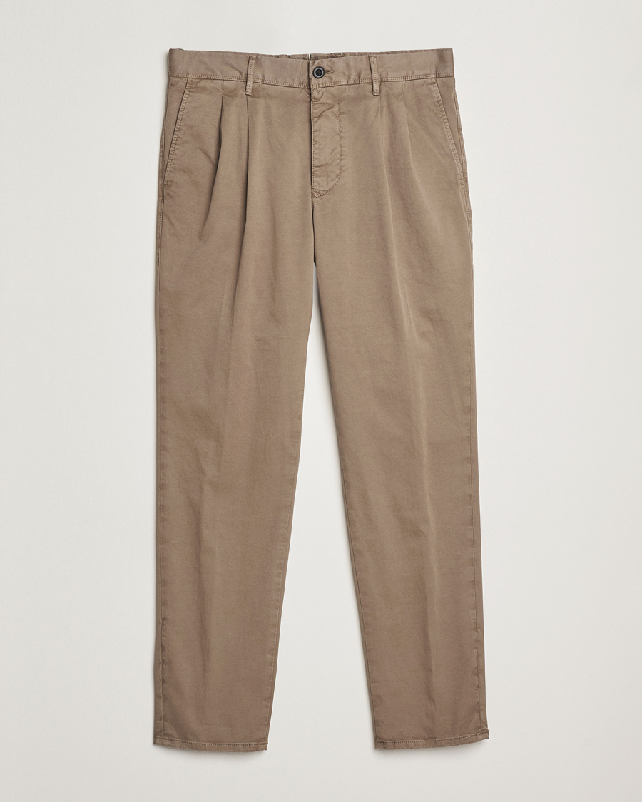 Homme | Pantalons | Incotex | Tapered Fit Pleated Slacks Brown