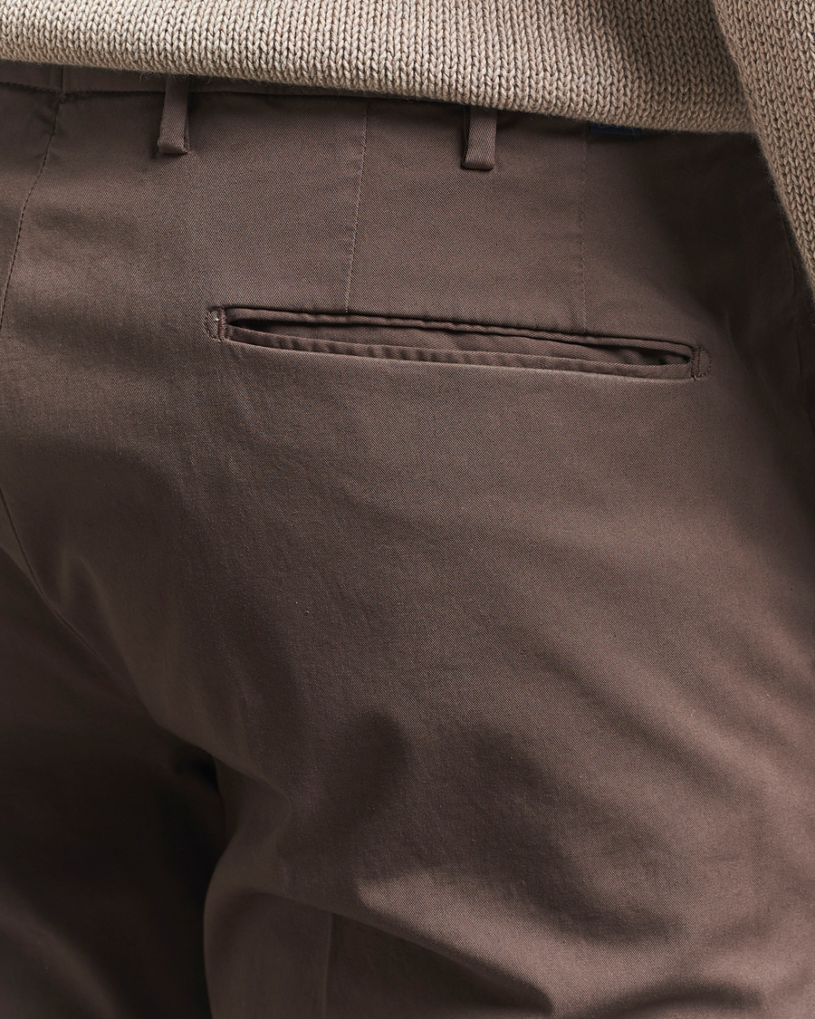 Homme | Pantalons | Incotex | Slim Fit Comfort Chinos Brown