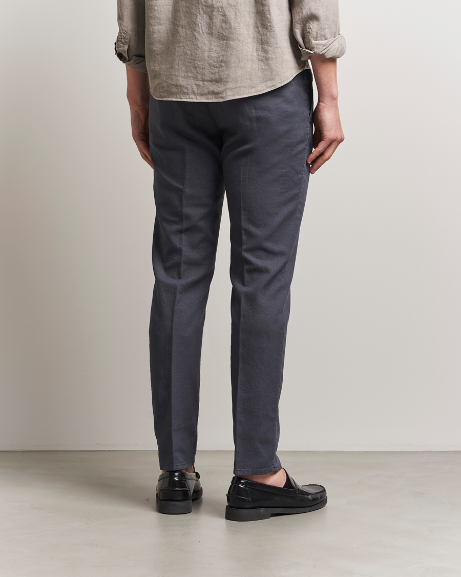 Homme | Pantalons | Incotex | Slim Fit Basket Weave Cotton Slacks Dark Grey