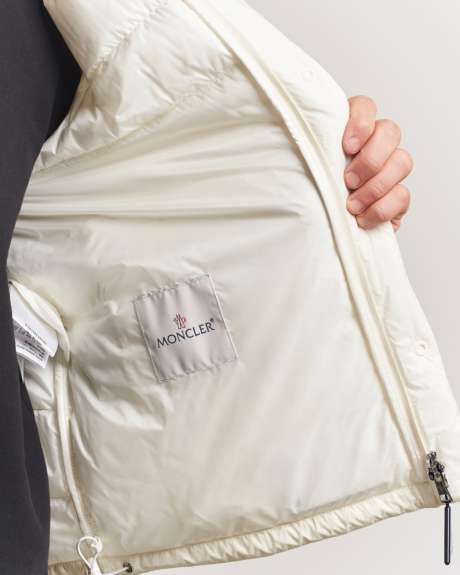 Homme | Manteaux Et Vestes | Moncler | Barthe Vest White