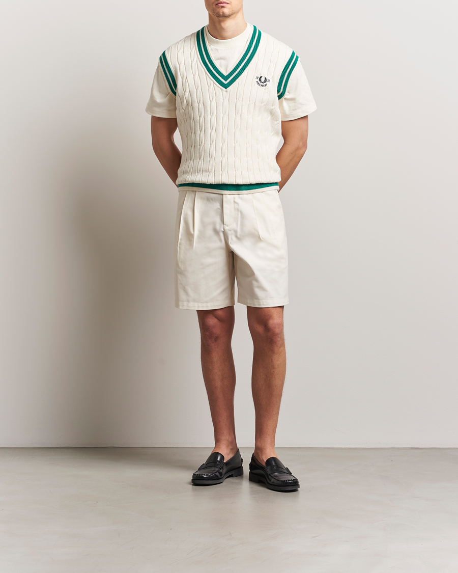 Homme | Shorts | Fred Perry | Twill Pleated Tennis Shorts Ecru