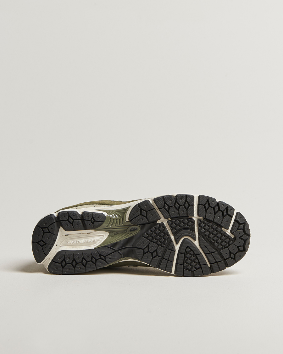 Homme | New Balance 2002R Sneakers Dark Olivine | New Balance | 2002R Sneakers Dark Olivine