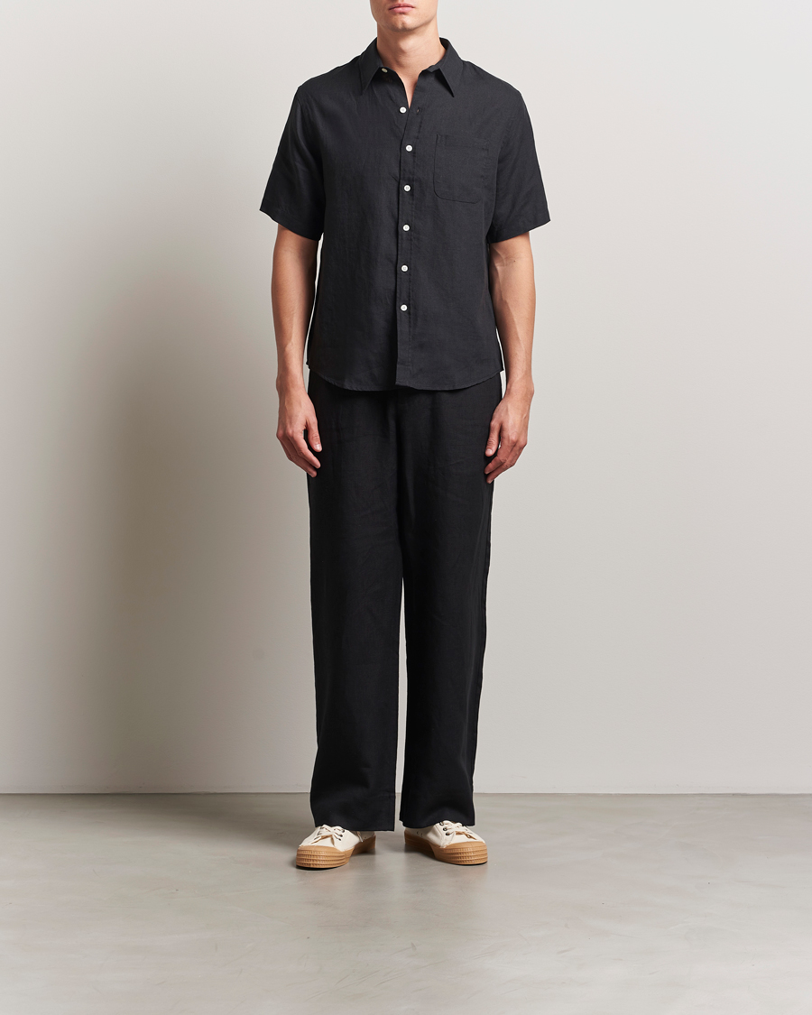 Homme | Chemises | Colorful Standard | Garment Dyed Linen Short Sleeve Shirt Deep Black