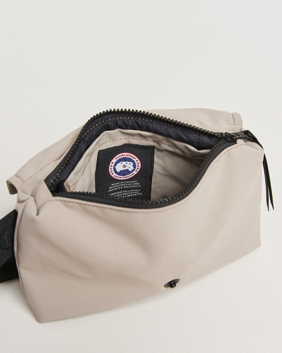 Homme | Canada Goose Mini Waist Pack Limestone | Canada Goose | Mini Waist Pack Limestone