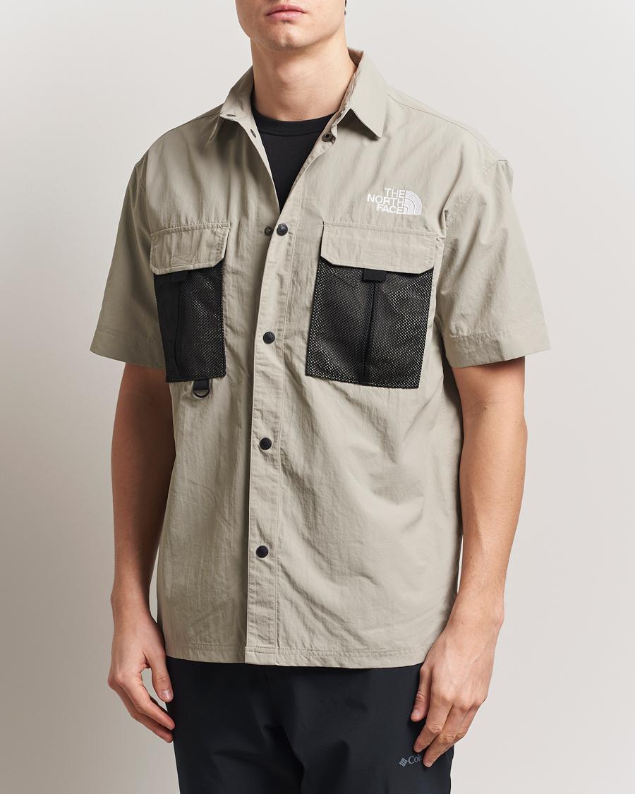 Homme | Chemises | The North Face | NSE Summer Camp Shirt Clay Grey