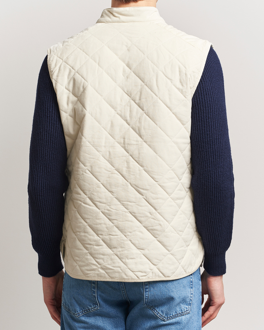 Homme | Manteaux Et Vestes | Morris | Teddy Quilted Cord Vest Khaki