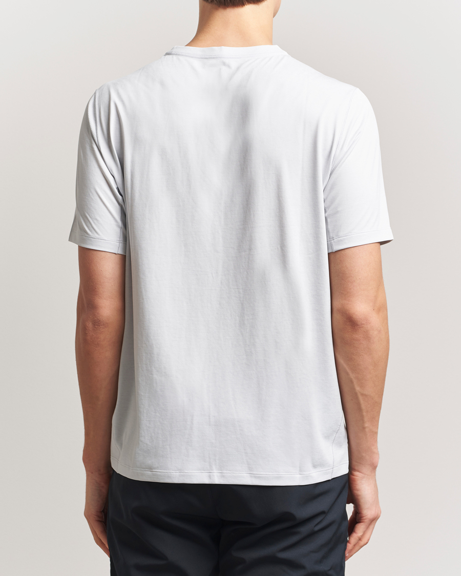 Homme | T-shirts | Arc'teryx | Cormac Bird Logo Crew Neck T-Shirt Atmos Heather