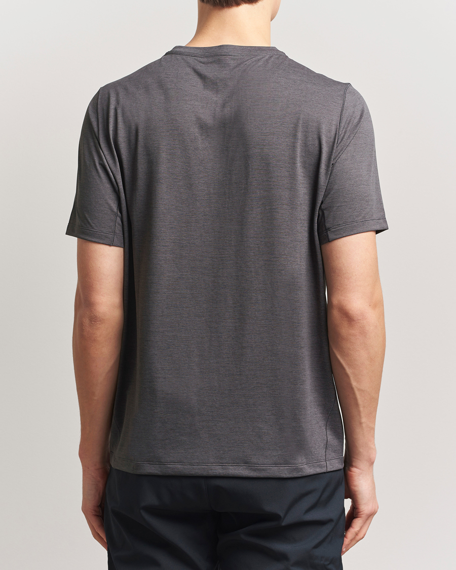Homme | T-shirts | Arc'teryx | Cormac Bird Logo Crew Neck T-Shirt Black Heather