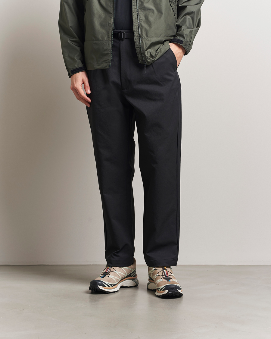 Homme | Pantalons | Goldwin | One Tuck Tapered Stretch Pants Black