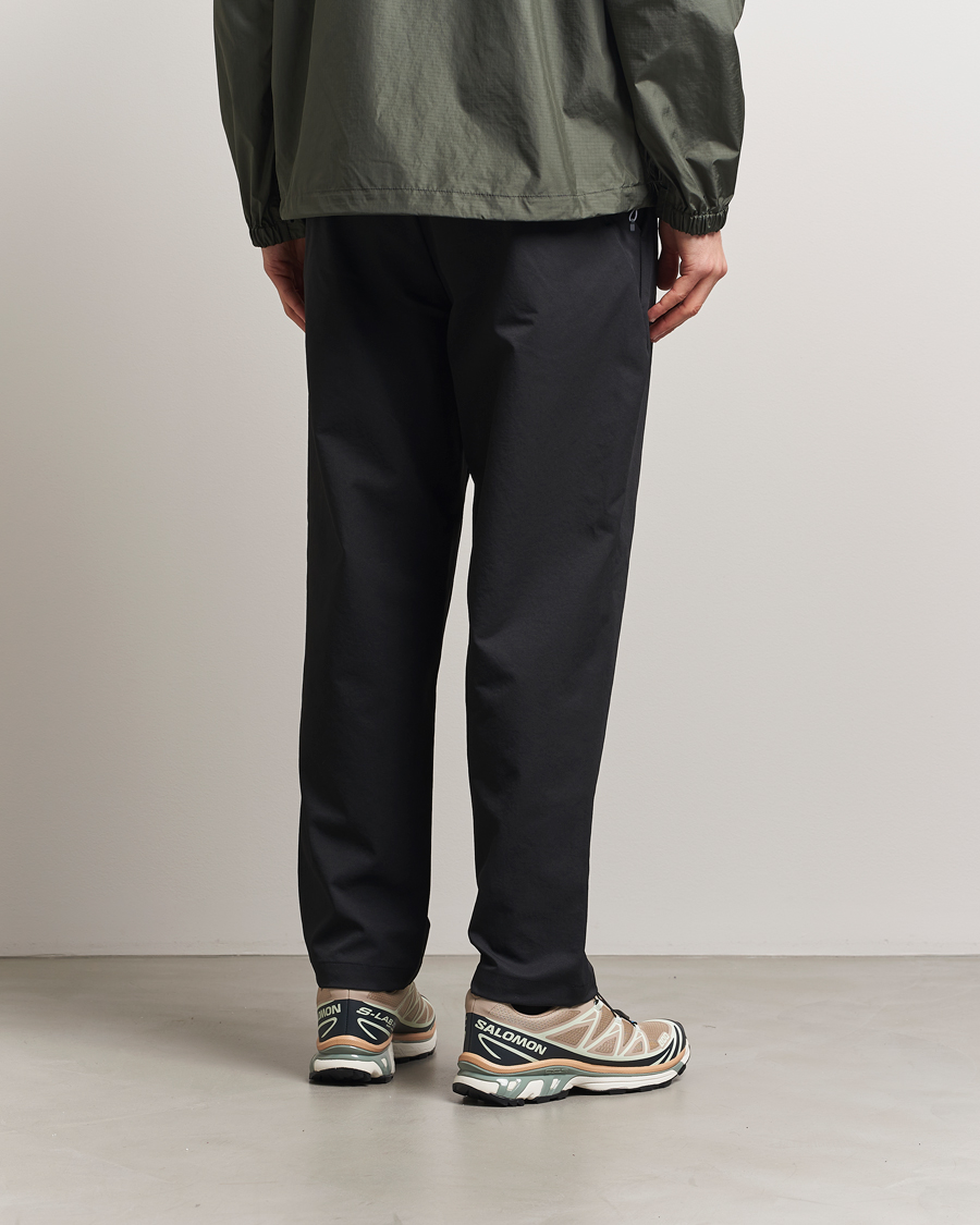 Homme | Pantalons | Goldwin | One Tuck Tapered Stretch Pants Black