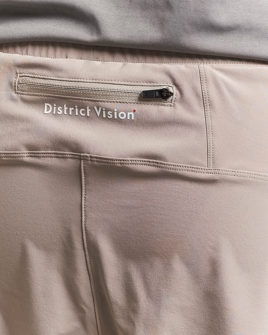 Homme | Shorts | District Vision | Layered Pocket Trail Shorts Khaki
