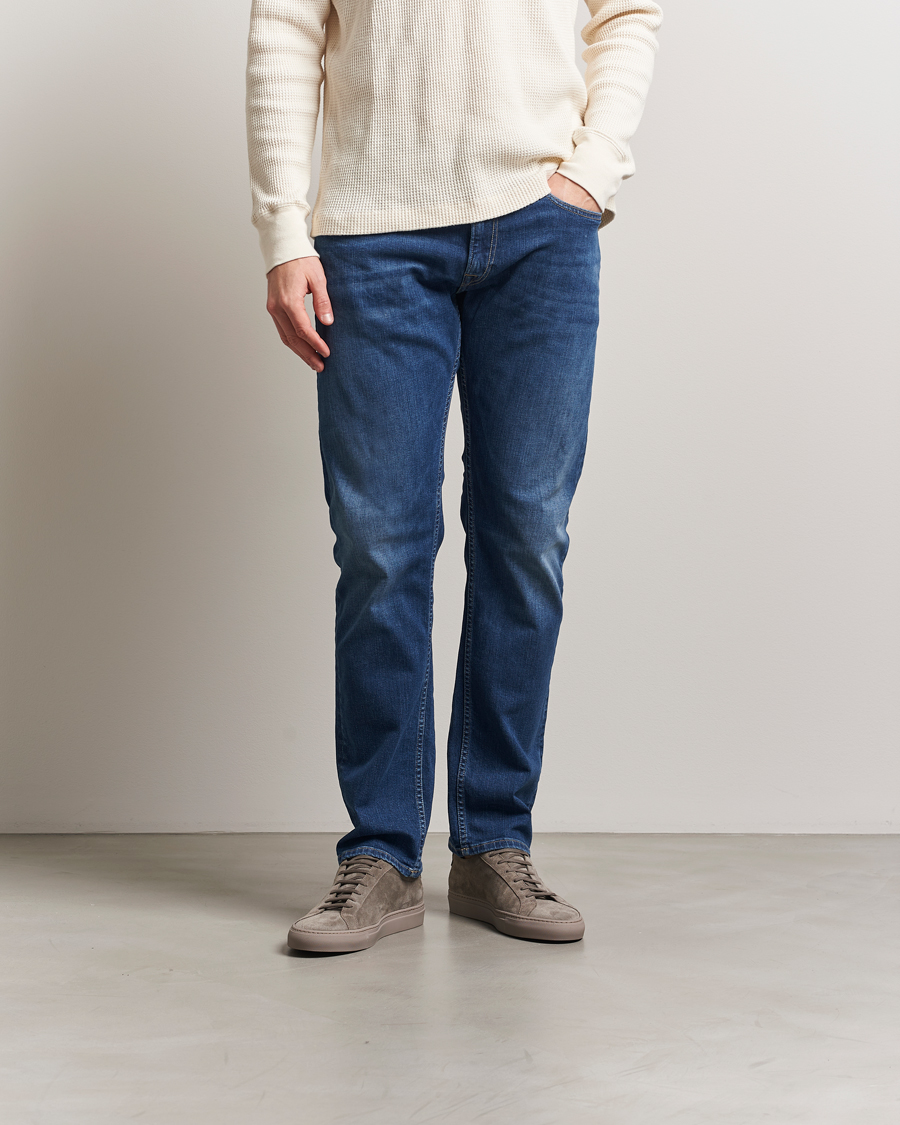 Homme | Common Projects Original Achilles Suede Sneaker Taupe | Common Projects | Original Achilles Suede Sneaker Taupe