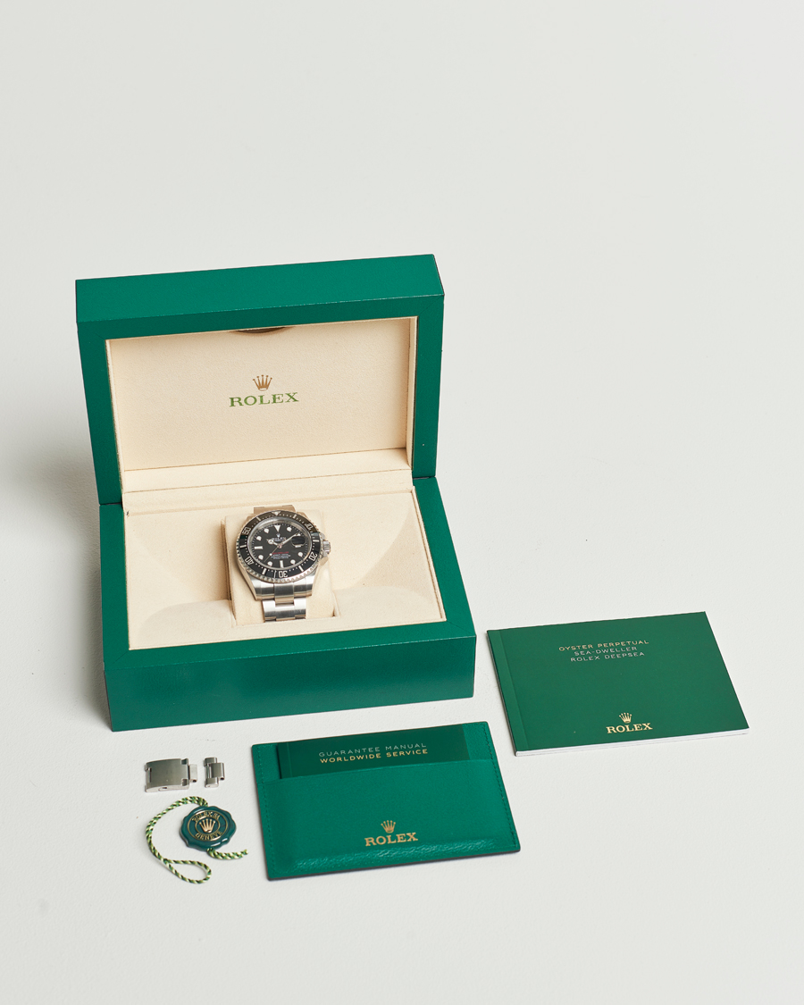 Homme | Rolex Pre-Owned Sea-Dweller Red | Rolex Pre-Owned | Sea-Dweller Red