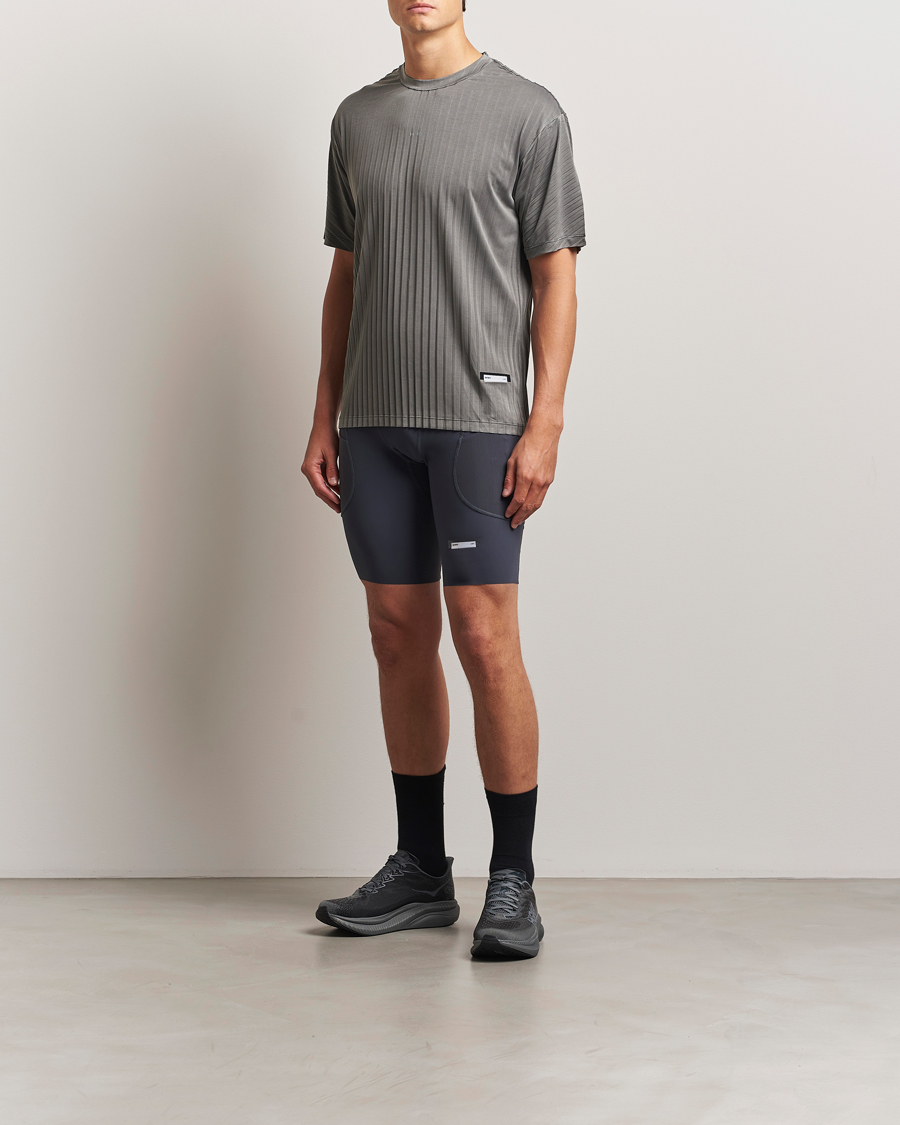Homme | T-shirts | Satisfy | Pleated AuraLite T-Shirt Mineral Graphite