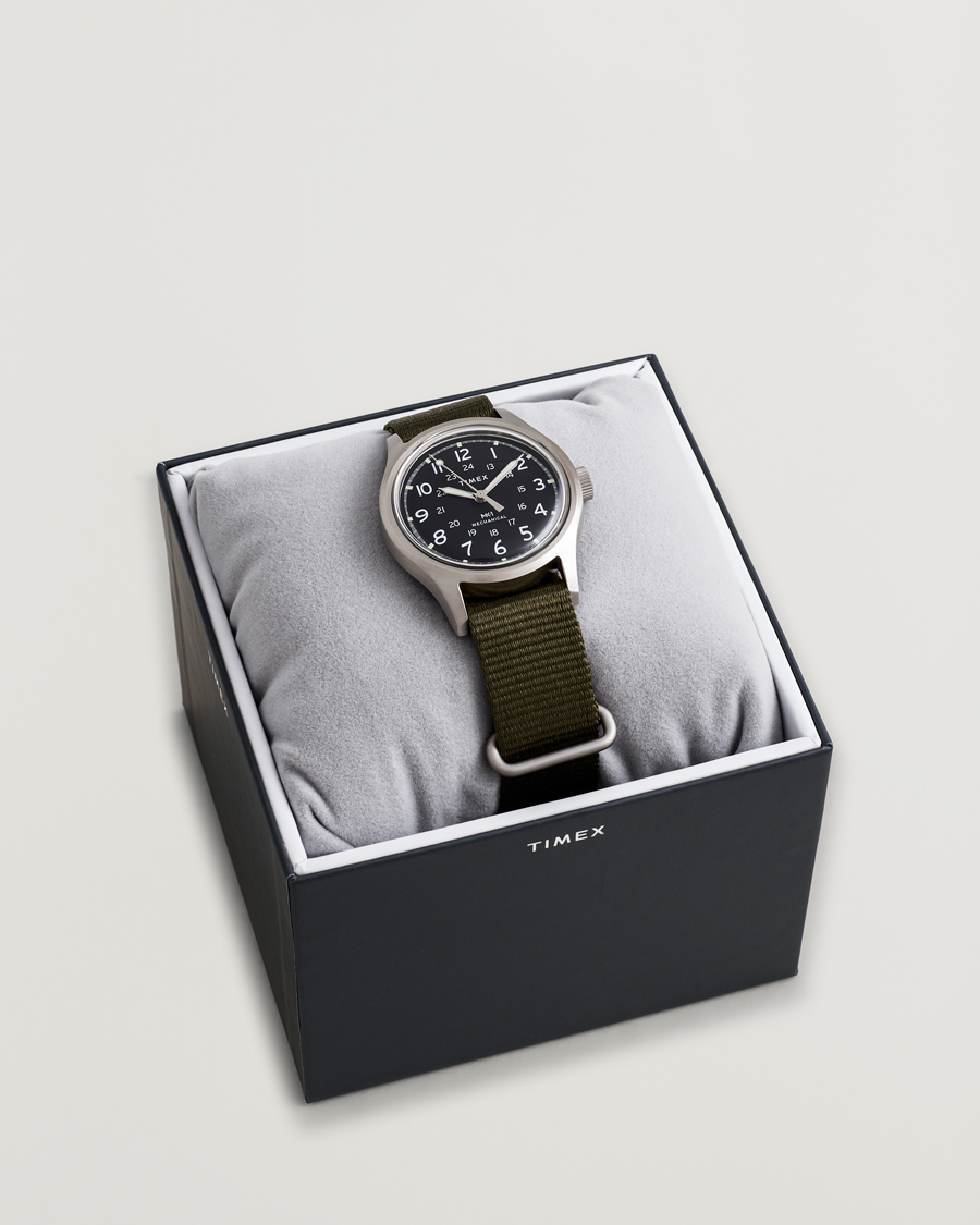 Homme | Timex MK1 Hand Wind 36mm Green Black Dial | Timex | MK1 Hand Wind 36mm Green Black Dial