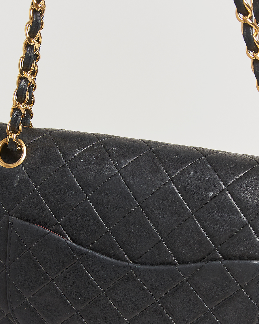 Homme | Chanel Pre-Owned Classic Medium Double Flap Bag Lambskin Black | Chanel Pre-Owned | Classic Medium Double Flap Bag Lambskin Black