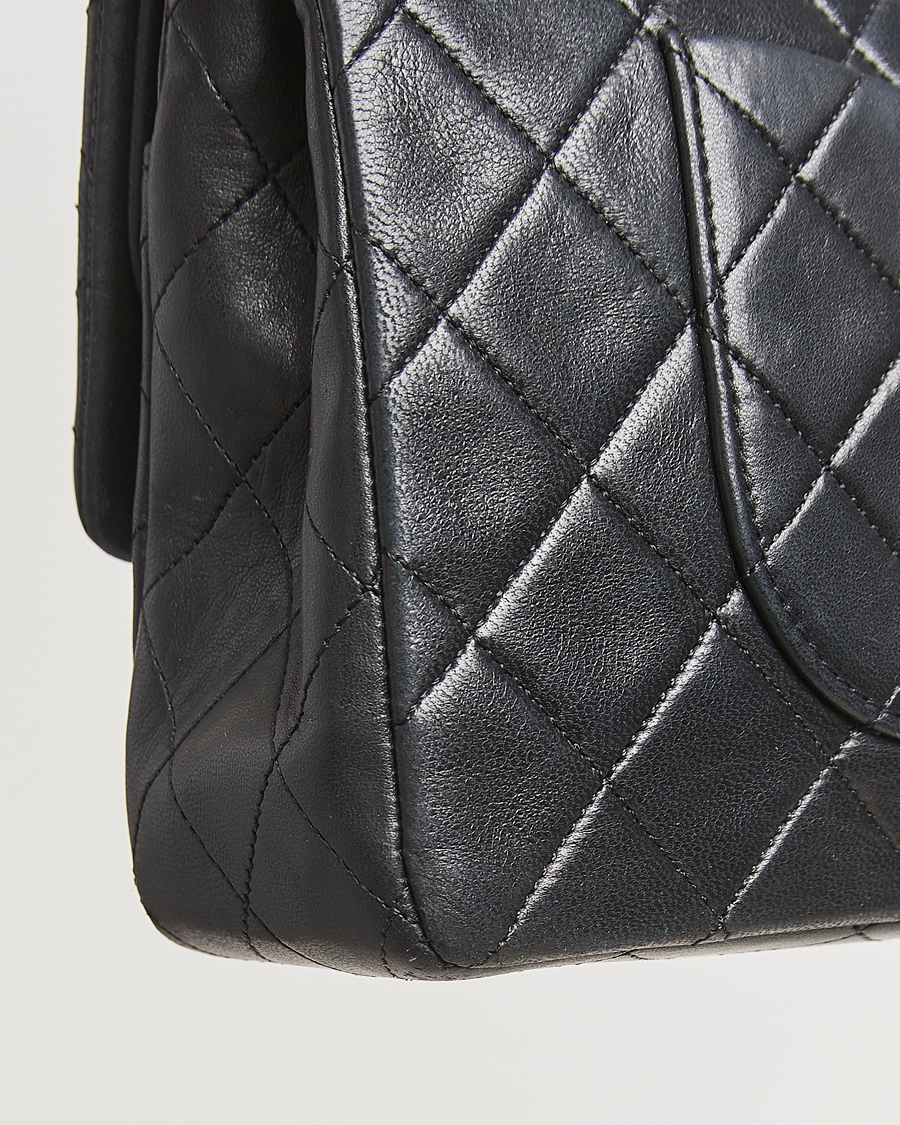 Homme | Chanel Pre-Owned Classic Medium Double Flap Bag Lambskin Black | Chanel Pre-Owned | Classic Medium Double Flap Bag Lambskin Black