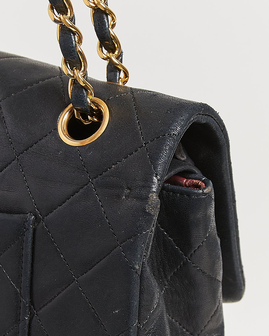 Homme | Chanel Pre-Owned Classic Medium Double Flap Bag Lambskin Black | Chanel Pre-Owned | Classic Medium Double Flap Bag Lambskin Black