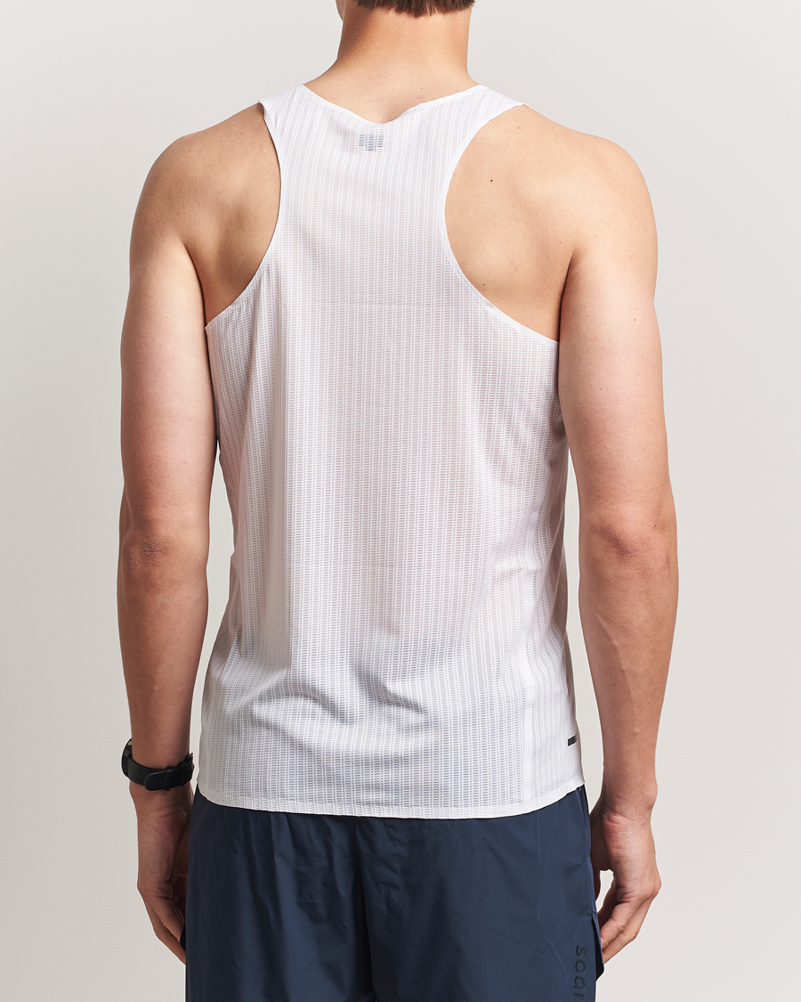Homme | T-shirts | SOAR Running | Race Vest White
