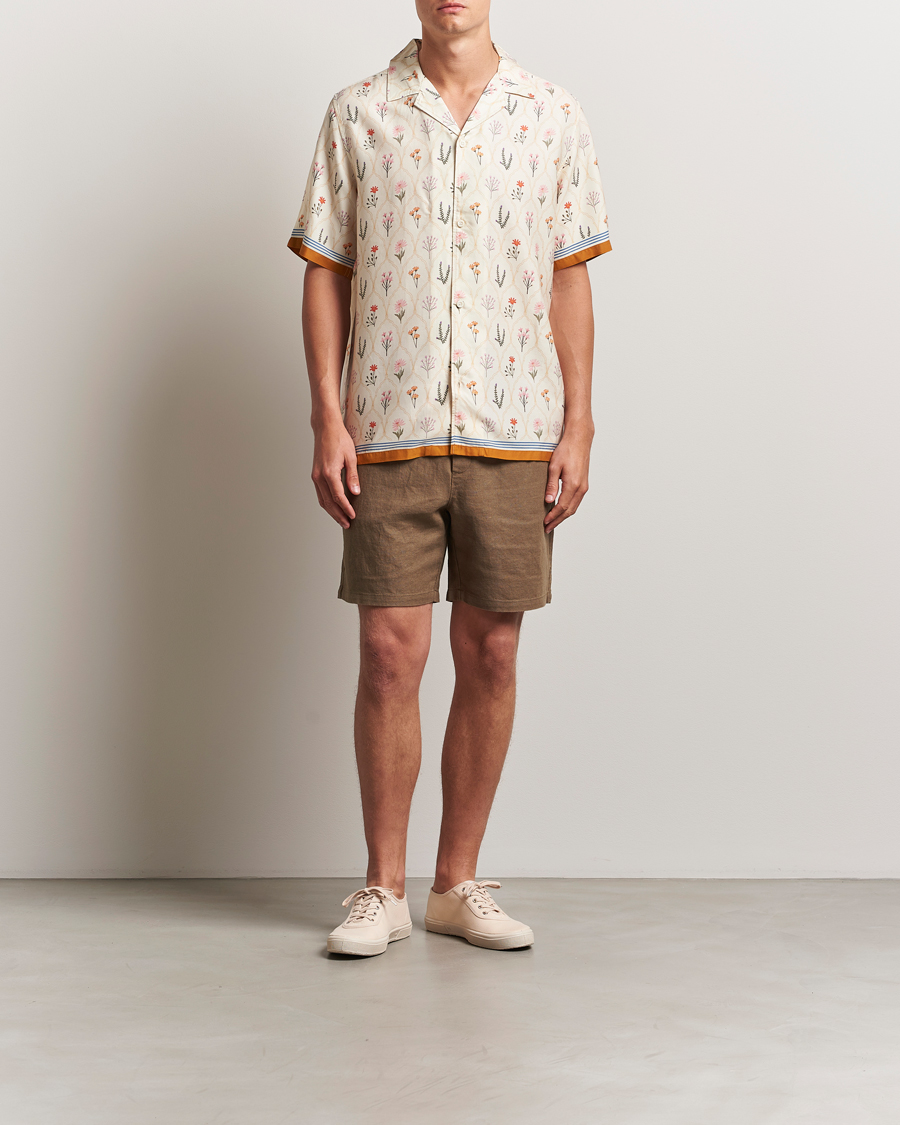 Homme | Chemises | LES DEUX | Lucas AOP Wild Flower Shirt Ivory
