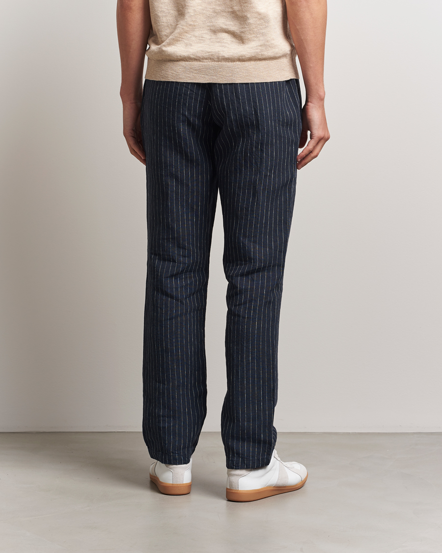 Homme | Pantalons | GANT | Relaxed Fit Linen Pinstriped Trousers Darkened Navy
