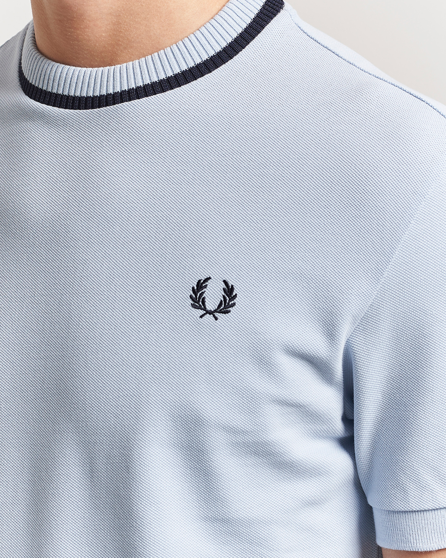 Homme | T-shirts | Fred Perry | Pique Crew Neck T-Shirt Light Smoke