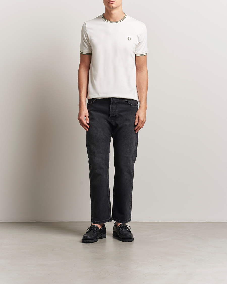 Homme | T-shirts | Fred Perry | Twin Tipped T-Shirt Light Ecru
