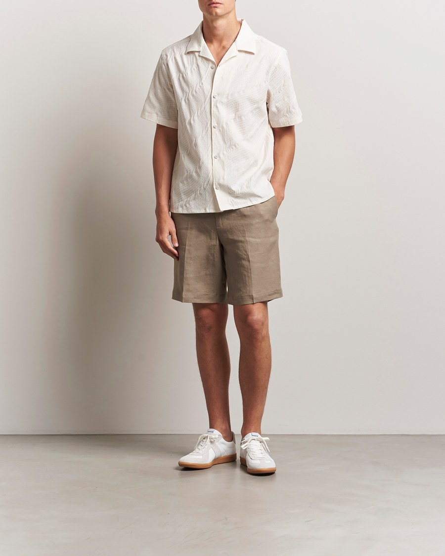 Homme | Shorts | J.Lindeberg | Brady Drape Linen Shorts Nutmeg