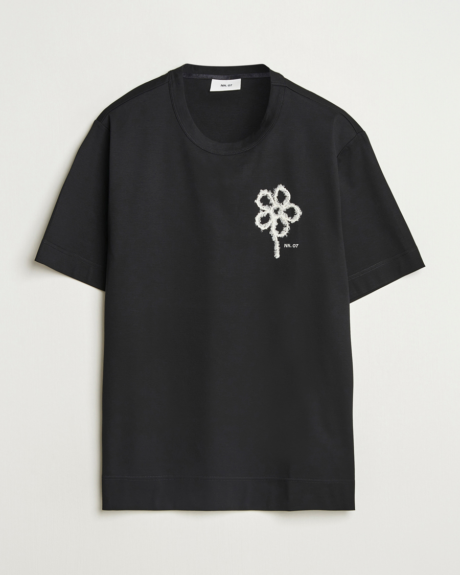 Homme | T-shirts | NN07 | Pedro Embroidered Flower T-Shirt Black