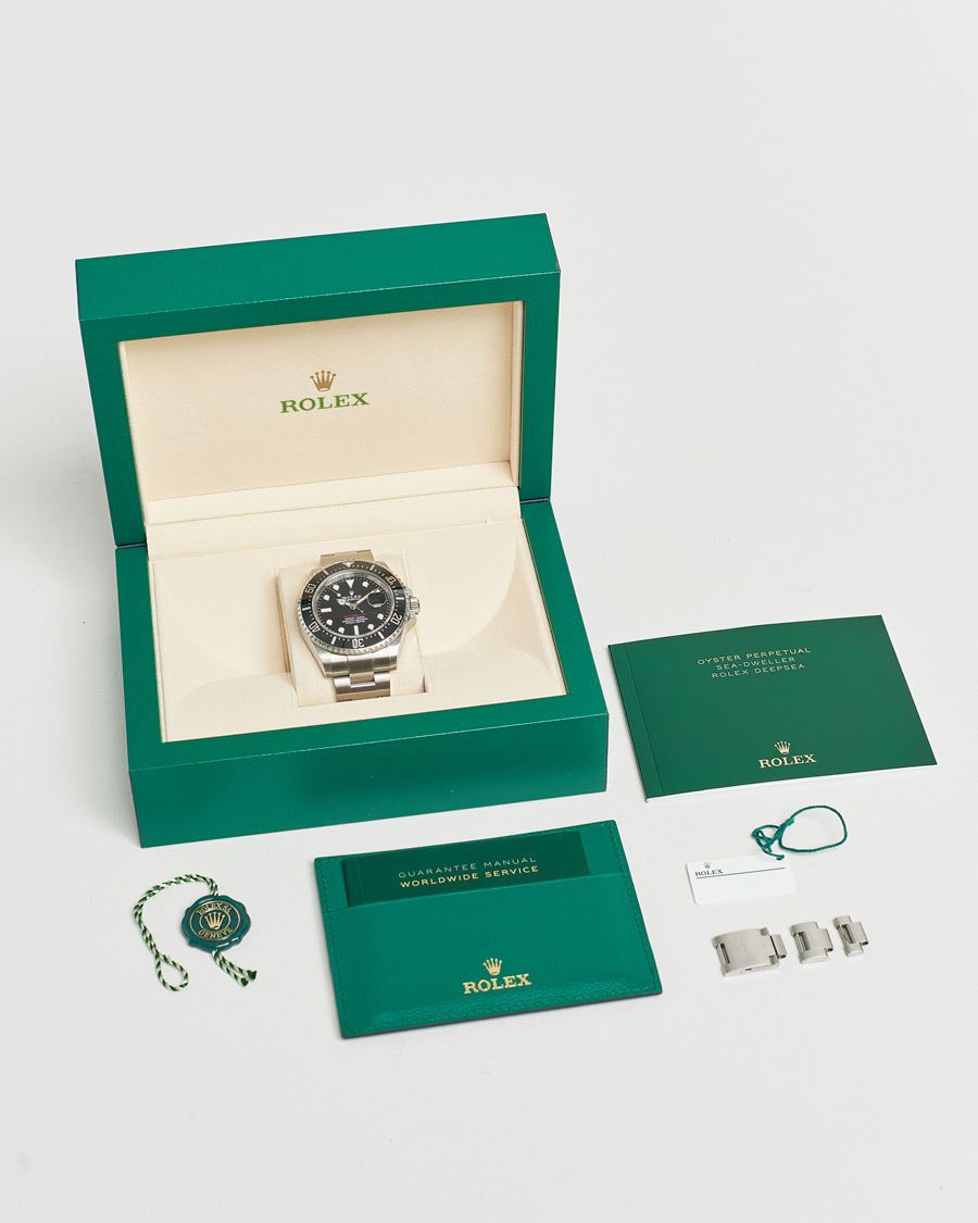 Homme | Rolex Pre-Owned Sea-Dweller | Rolex Pre-Owned | Sea-Dweller