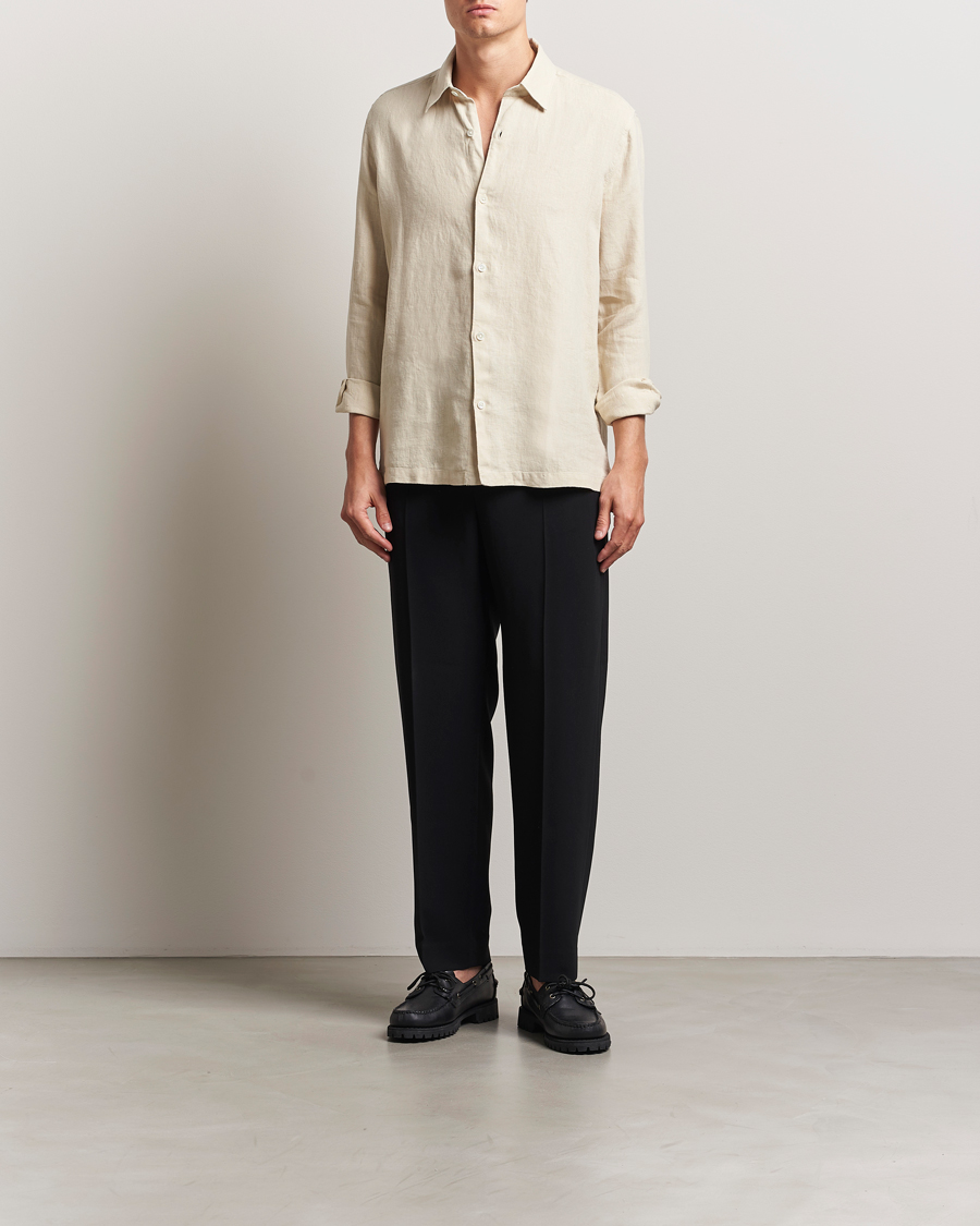 Homme | Chemises | A Day's March | Clean Cut Linen Shirt Oyster