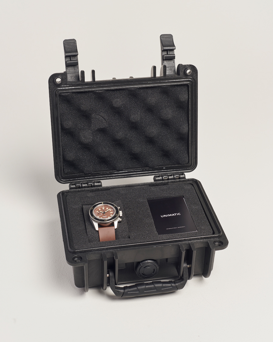 Homme | UNIMATIC U3 Heritage Chronograph Diver Dark Brown | UNIMATIC | U3 Heritage Chronograph Diver Dark Brown