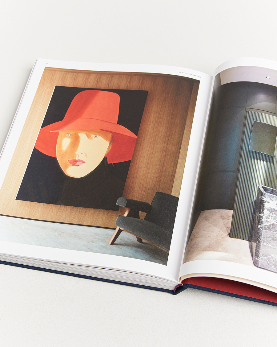 Homme | Livres | New Mags | Spaces for Contemporary Living