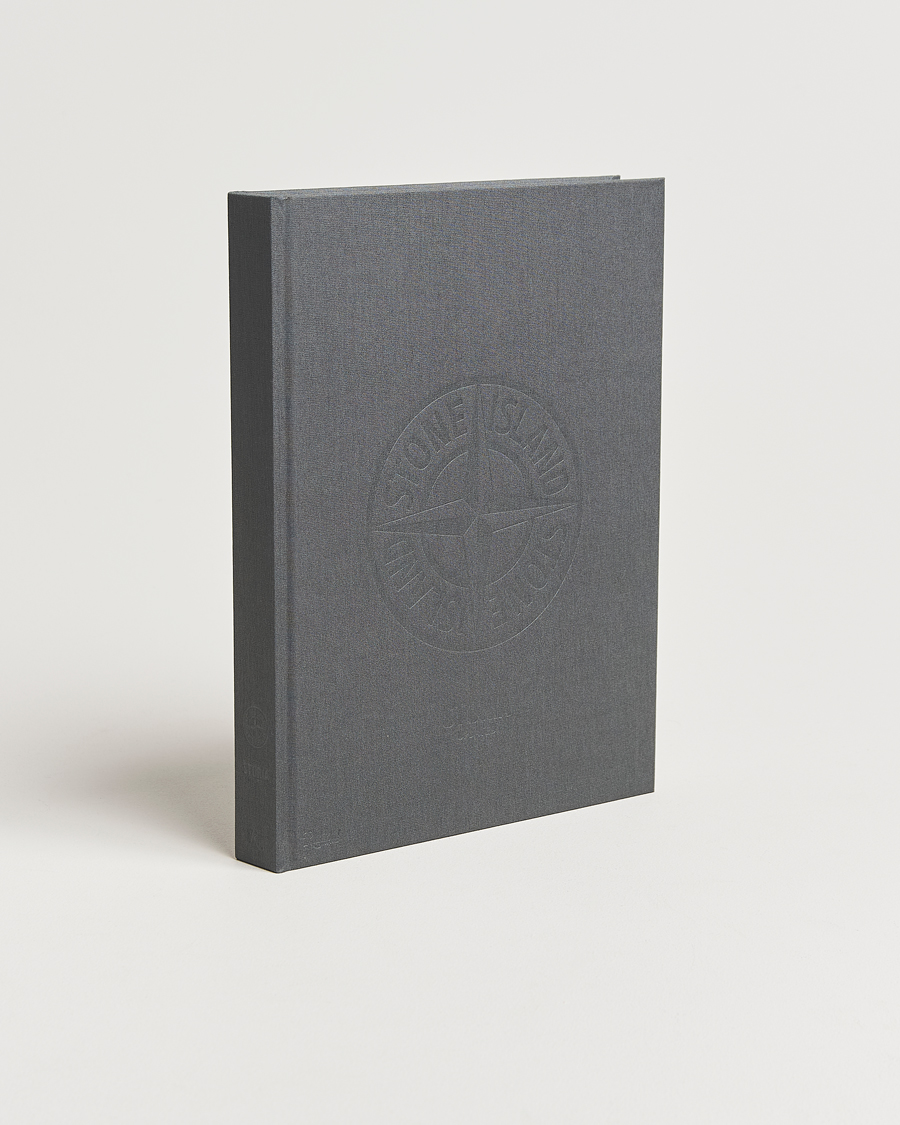 Homme | Livres | New Mags | Stone Island Book