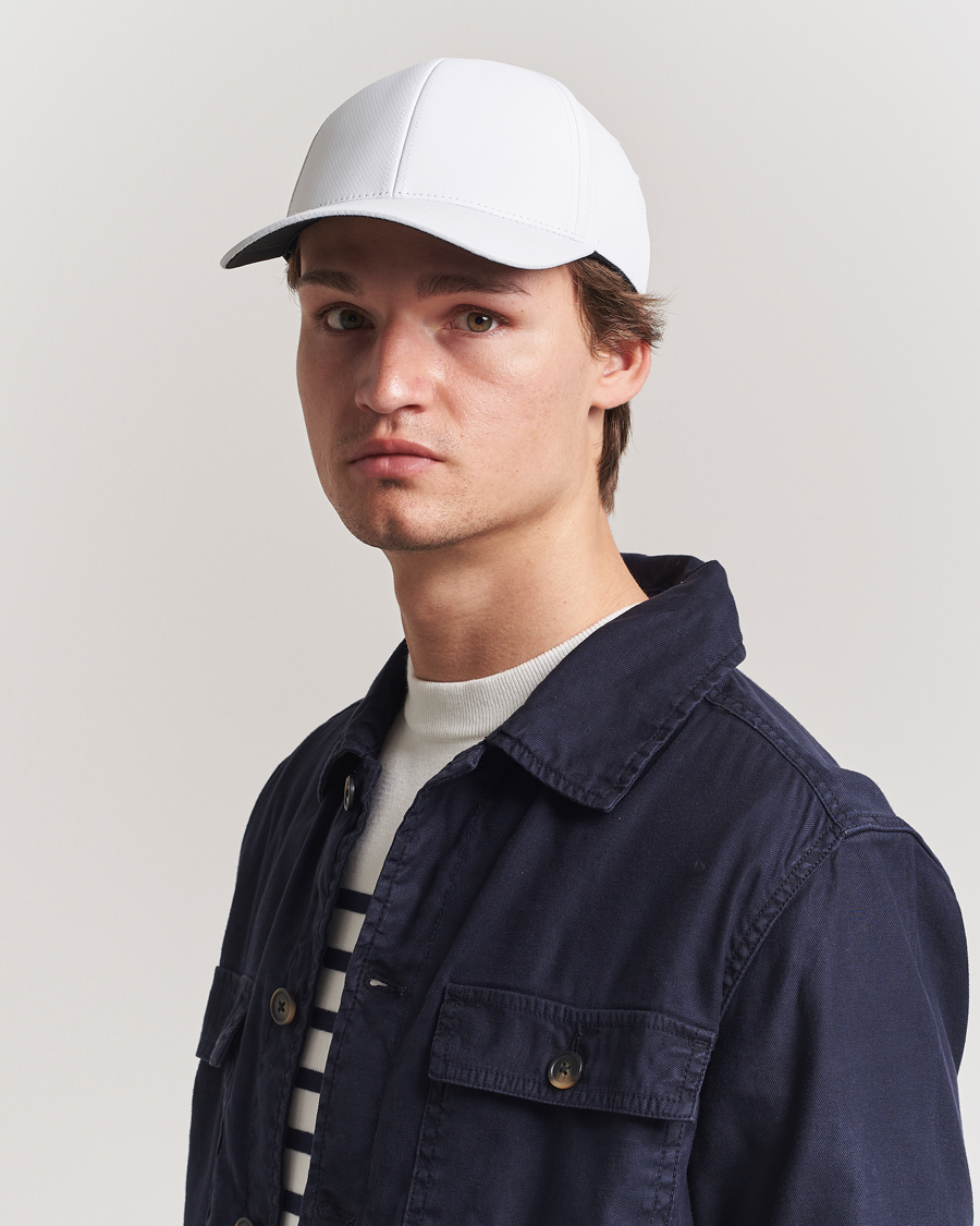 Homme | Bobs Et Casquettes | Varsity Headwear | Active Tech Cap White