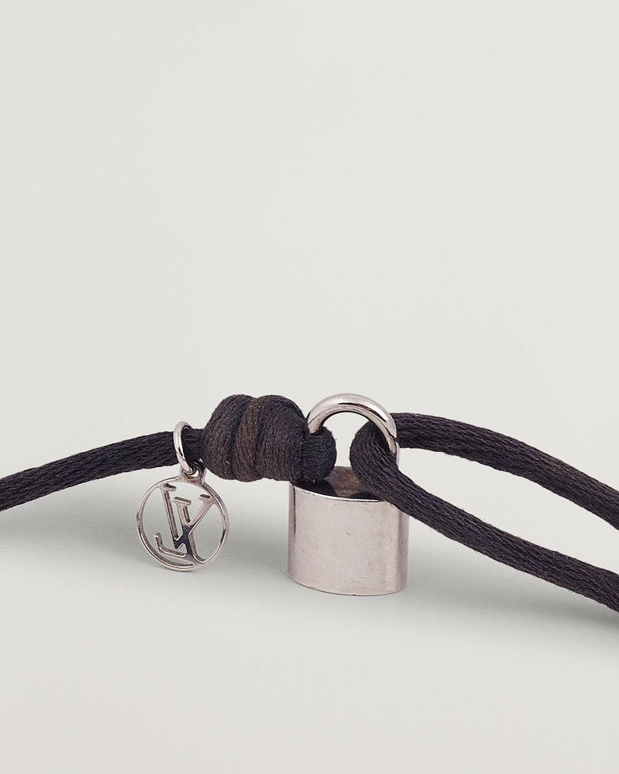 Homme | Louis Vuitton Pre-Owned Silver Bracelet | Louis Vuitton Pre-Owned | Silver Bracelet