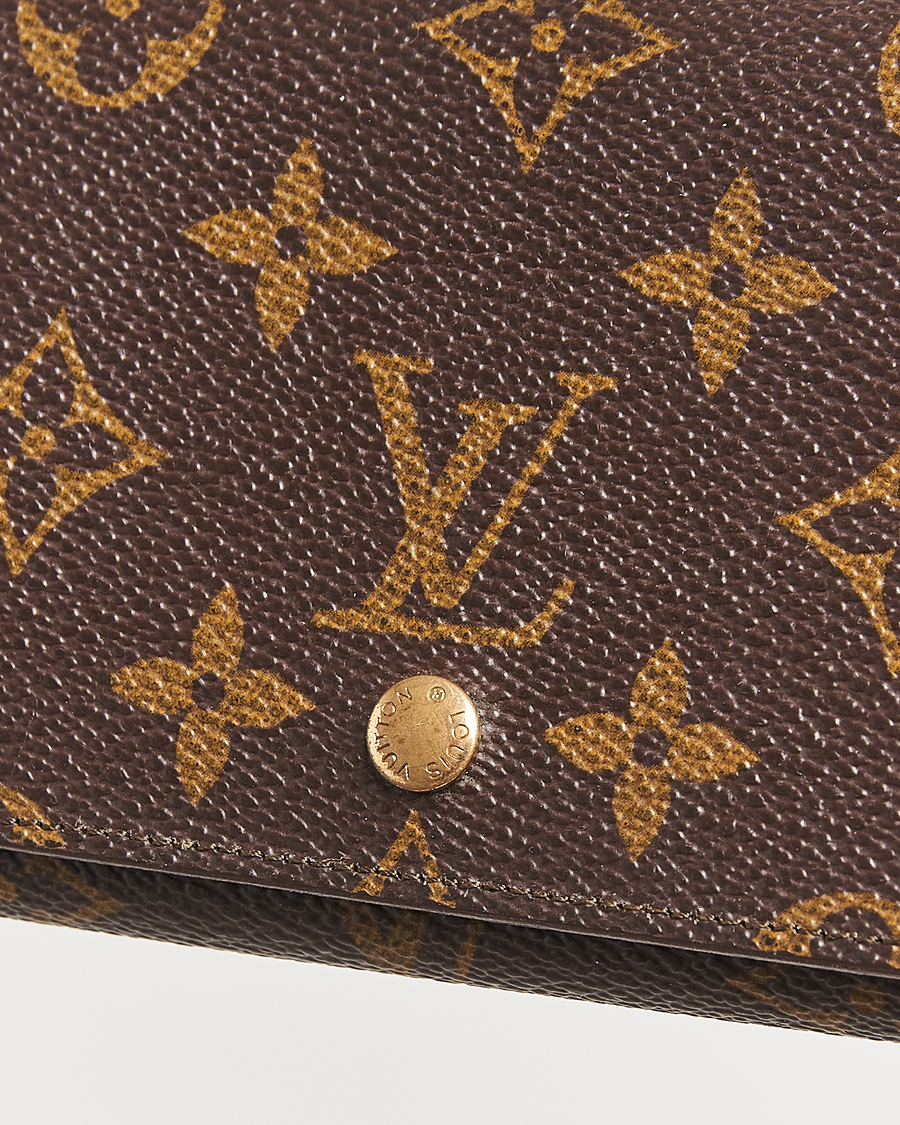 Homme | Louis Vuitton Pre-Owned Porte Monnaie Billets Trésor Wallet Monogram | Louis Vuitton Pre-Owned | Porte Monnaie Billets Trésor Wallet Monogram