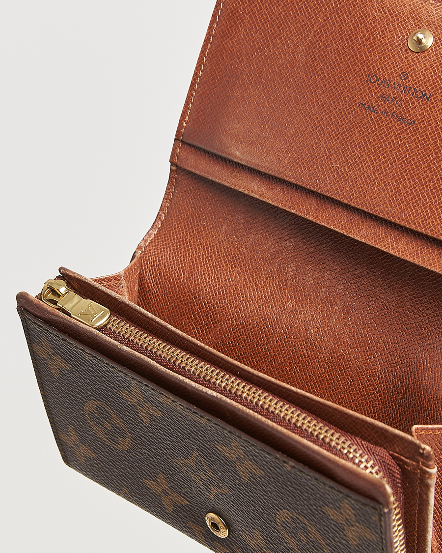 Homme | Louis Vuitton Pre-Owned Porte Monnaie Billets Trésor Wallet Monogram | Louis Vuitton Pre-Owned | Porte Monnaie Billets Trésor Wallet Monogram