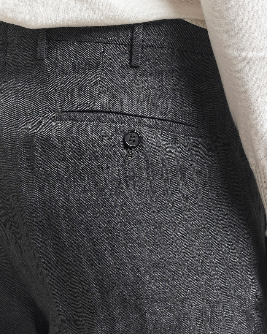 Homme | Pantalons | Incotex | Tapered Fit Linen Herringbone Trousers Grey