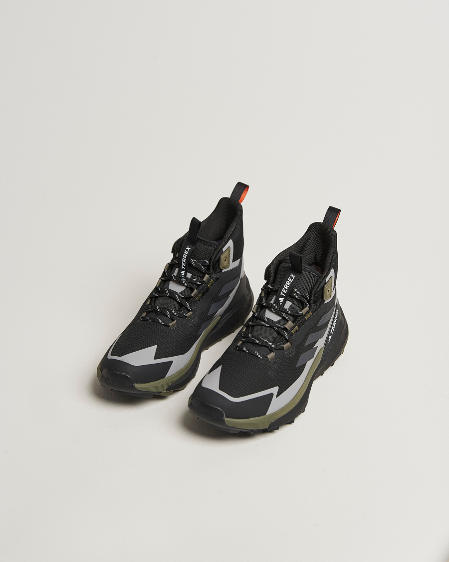Homme | Sport | adidas Performance | Terrex Free Hiker 2 GTX Mid Boot Black/Carbon