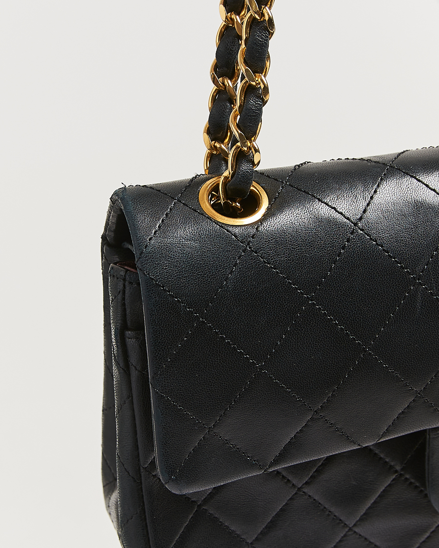 Homme | Chanel Pre-Owned Classic Double Flap Small Lambskin Black | Chanel Pre-Owned | Classic Double Flap Small Lambskin Black